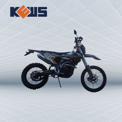 Черный мотоцикл в евро стикера 300CC золота 4 мотоцикла NC300S на велосипедах грязи дороги